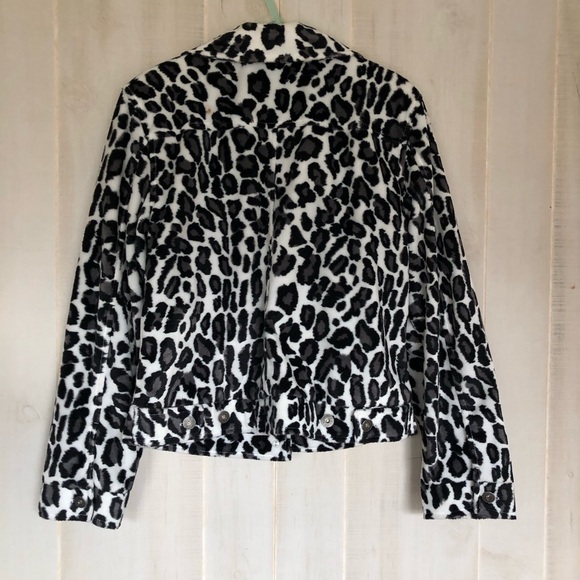 Women's Leopard Print Jacket - Picture 4 of 5